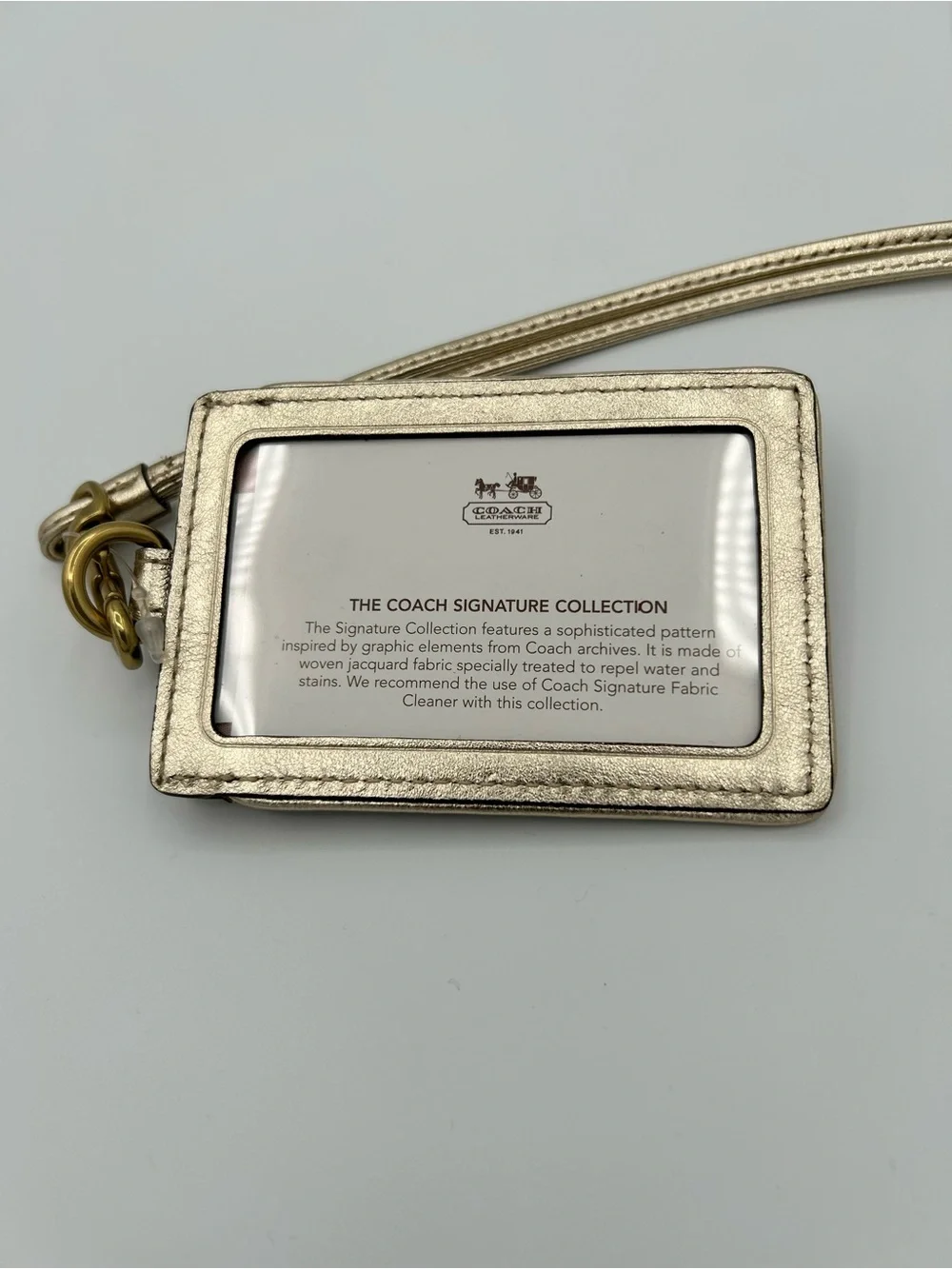 Coach ID Holder With Lanyard Flower Theme 3D NWOT Gold Trim